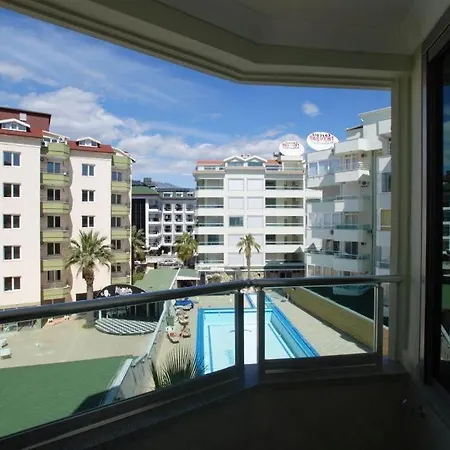 Апартаменты 2+1 В 50 М От Средиземного Моря Для Семейного Отдыха Apartmán